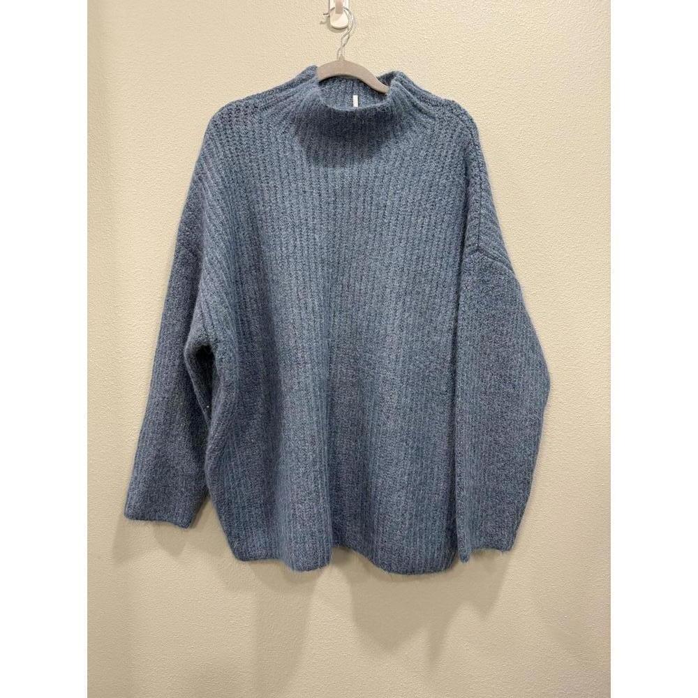 Free People Set Cuddle Met in Blue, Women's Large, NWT - Picture 2 of 8